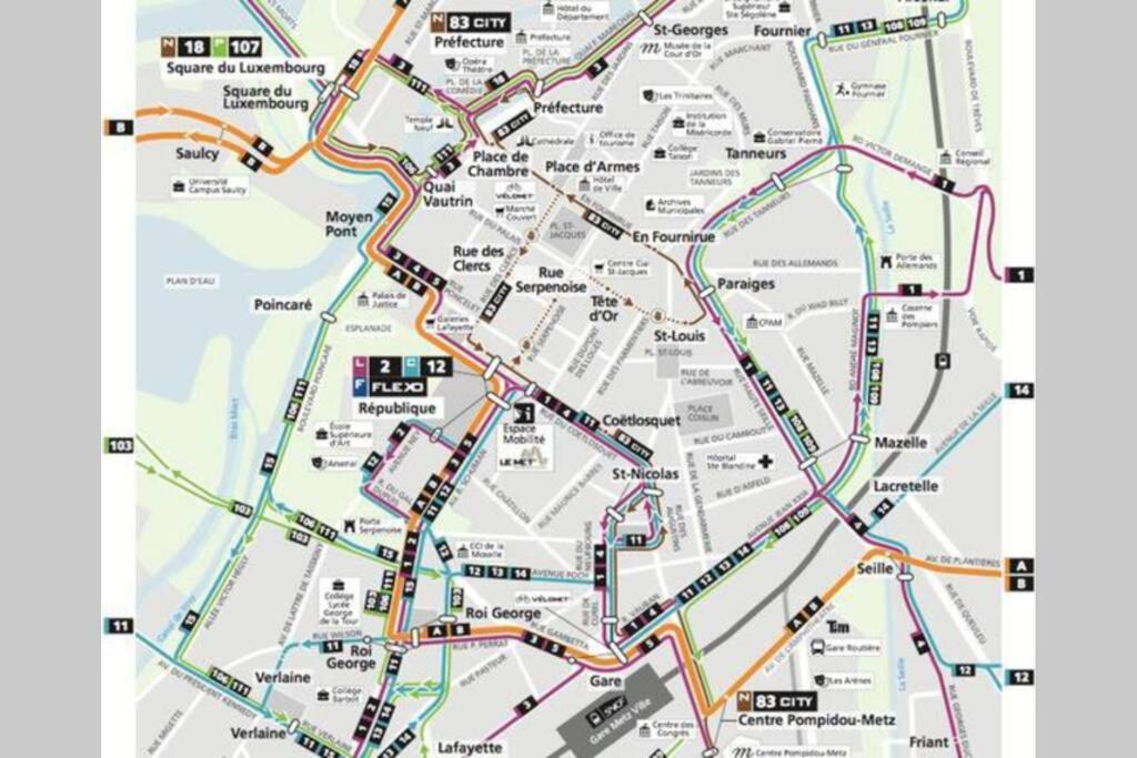 מץ Superbe Appart Plein Centre Avec Parking & Jardin מראה חיצוני תמונה